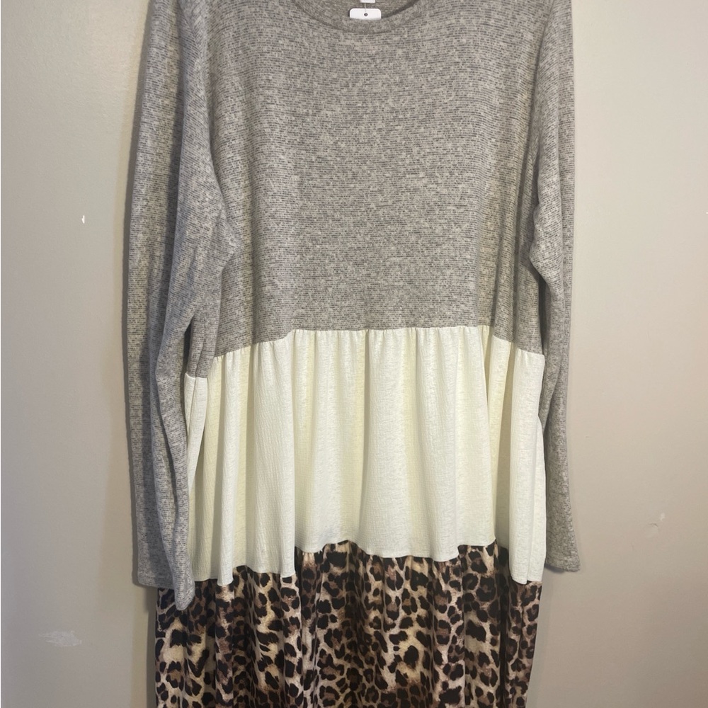 Poliana Fashion Boutique Gray and Leopard Print Long Sleeve Dress